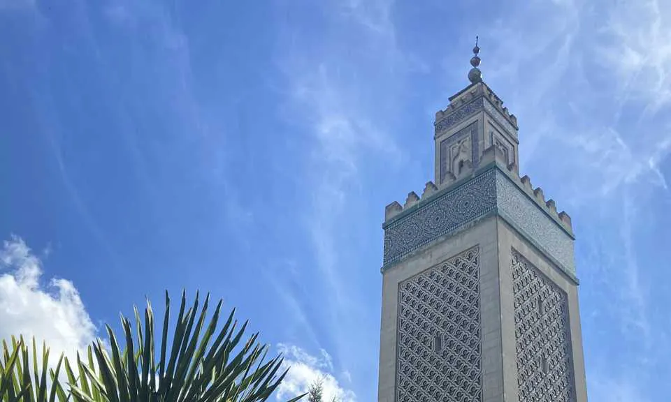 Mosquée de Paris aux hommes politiques français : « Émettre des fatwas n’est pas de votre responsabilité »